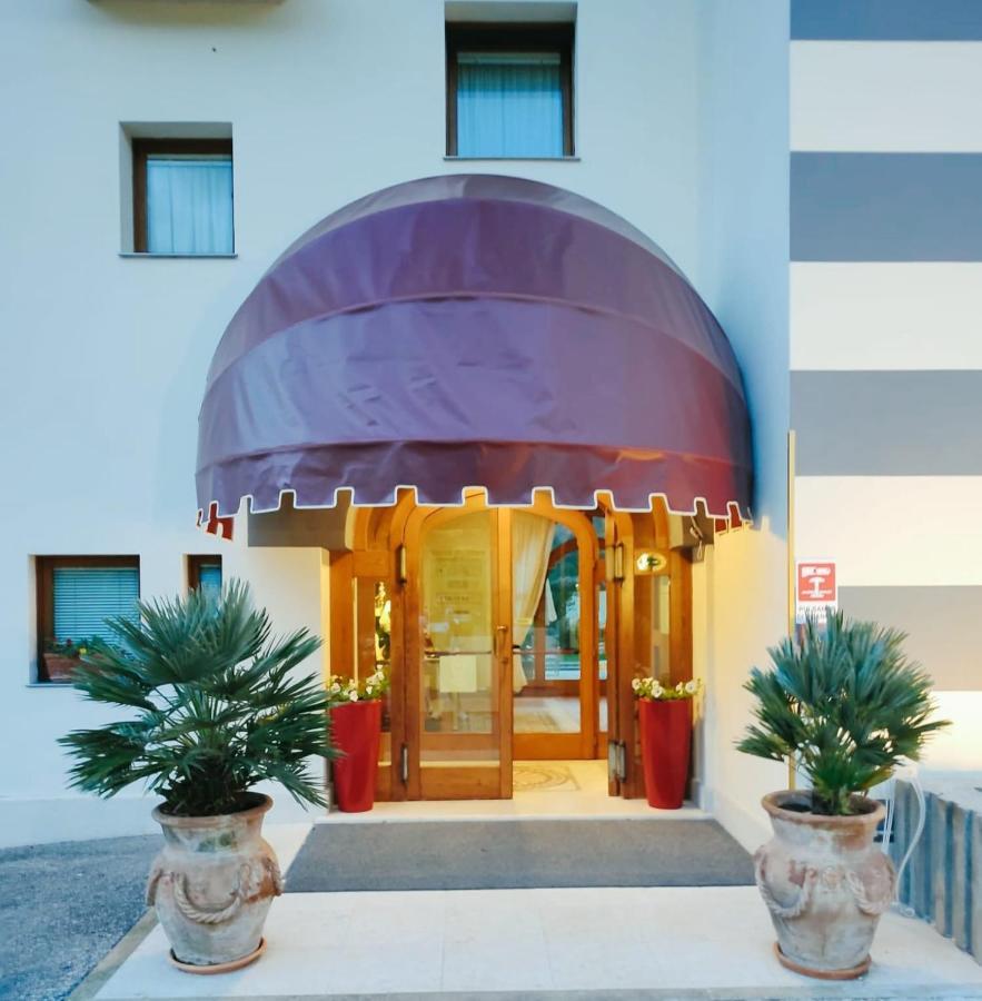 Hotel Villaguarda Prosecco Area Follina Exterior foto