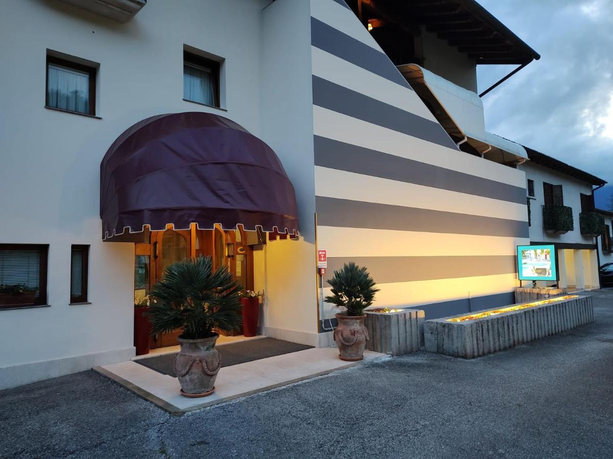 Hotel Villaguarda Prosecco Area Follina Exterior foto